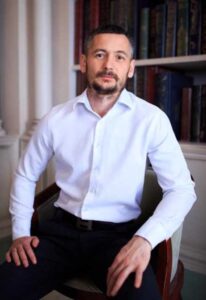 Юрий - Технический директор